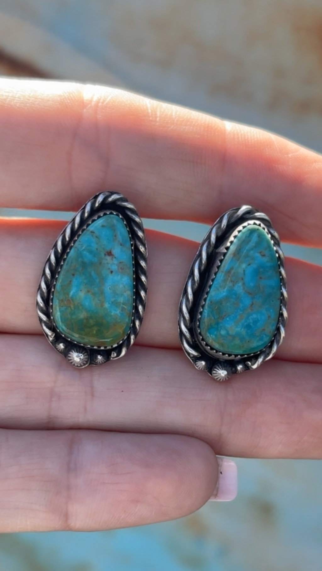 Nevada Belle Studs-Sol West